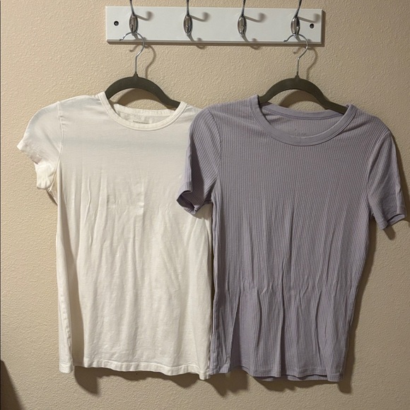 Women's Medium Top Bundle - Picture 4 of 5